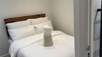 WiFi, bed sheets