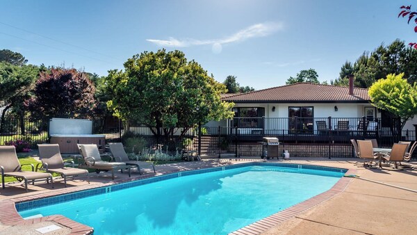 Merry Hill By Avantstay Pool + Bbq + Chef's Kitchen Downtown Paso Robles - San Miguel
