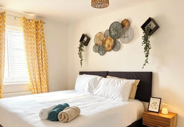 3 Schlafzimmer, Bügeleisen/Bügelbrett, WLAN, Bettwäsche