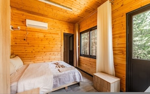 House | 1 bedroom - Alpine Cabin Bog Nature Retreat (Shkrel)