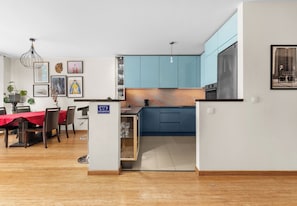Fridge, oven, stovetop, dishwasher - Masarska 8 Grand Apartment (Kraków)