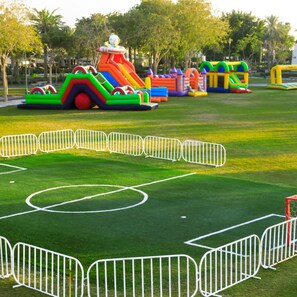 Sports court - Sunset Beach Resort Marina & Spa (Al Khobar)