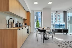 Private kitchen - Miami Luxe Suites (Miami)