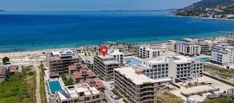 Seaside Serenity Palm Apartment, Vlore, Albania