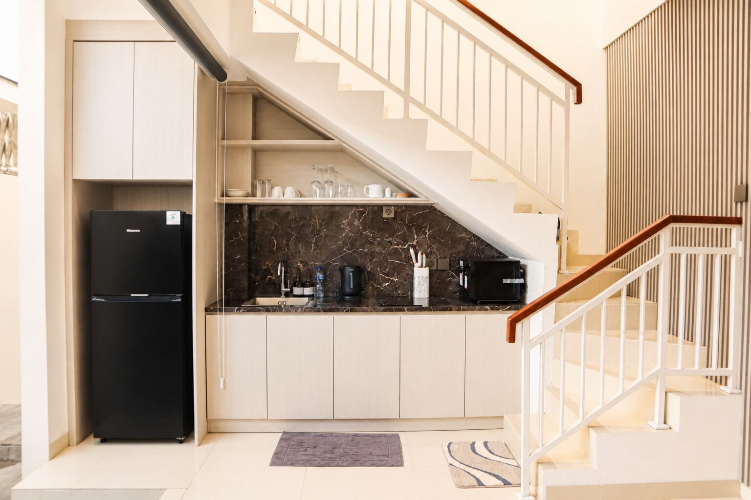 Fridge, microwave, cookware/dishes/utensils