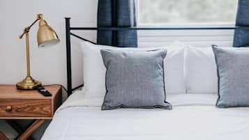 Double Room, Shared Bathroom | WiFi (free)