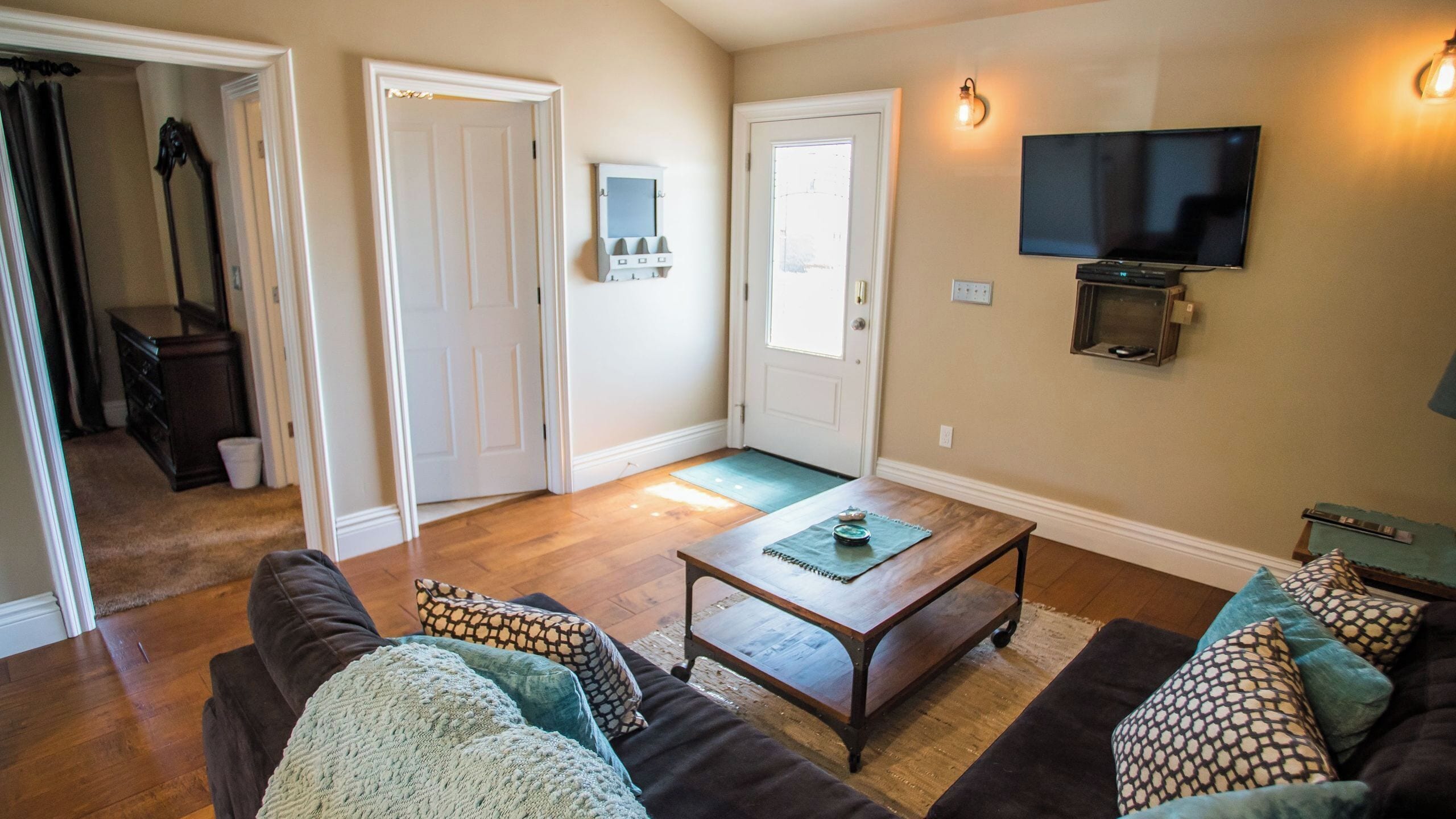 House (1 Bedroom) | Interior