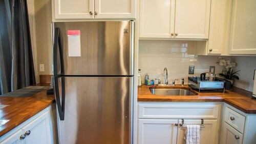 Baby Bliss by Avantstay Steps to Dining + Shops Paso Robles Wine Country