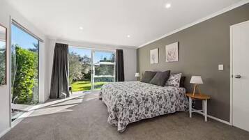 3 bedrooms