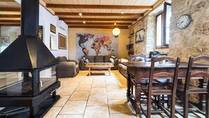 Interior - Lovely home in Capdepera with private swimming pool, can be inside or outside (Capdepera)