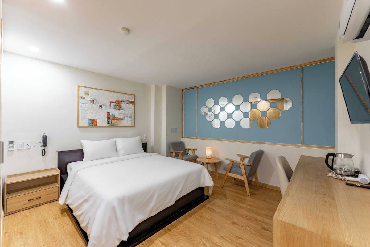 In-room safe, desk, blackout curtains, soundproofing