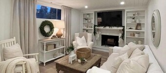 Fort Langley| Cottage Suite