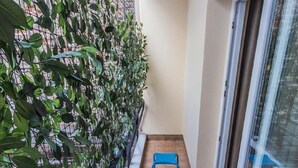 Deluxe Triple Room, Balcony | Terrace/patio