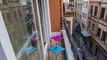 Deluxe Double Room, Balcony | Property grounds