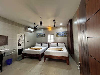 Deena Residency