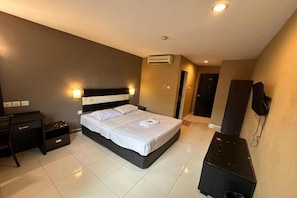 Room - Swing & Pillows AT Skudai Johor (Johor Bahru)