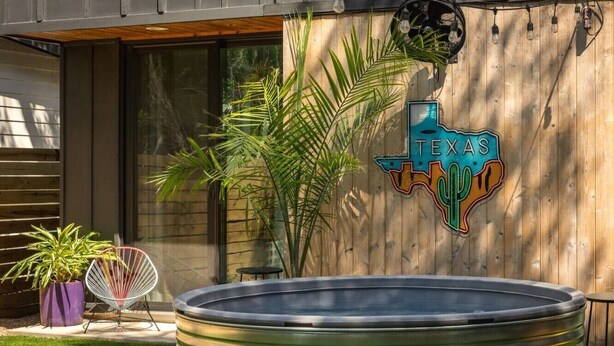 Bañera de hidromasaje exterior