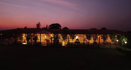Vatika Green Resort & Restaurant