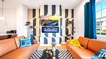 Smart TV, table tennis, books