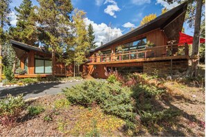 Exterior - Private Wooded Breck Retreat - Sauna, Wet Bar & Mtn Views (Breckenridge)