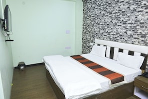 Chambre de base double | Bureau, accès au Wi-Fi (inclus)