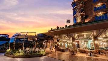 Villa, 1 Bedroom | Outdoor dining