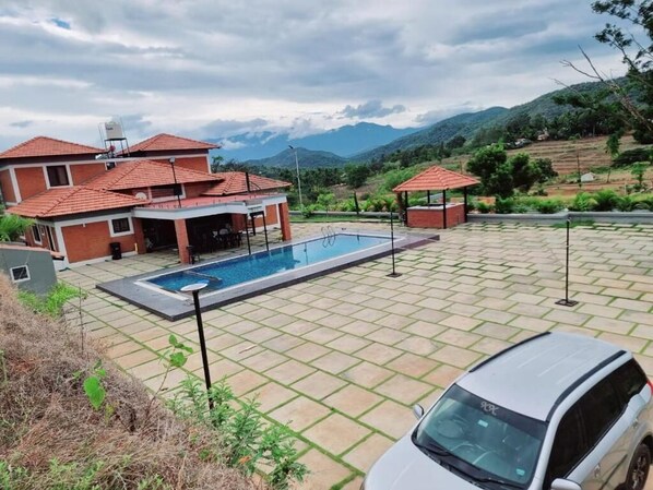 Family Bungalow, Garden View, Mountainside | Pool | 2 indoor pools