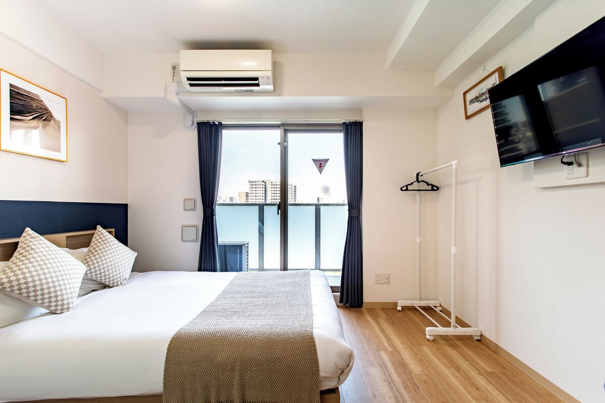 Departamento, balcón | Espacio para trabajar con laptop y wifi gratis 