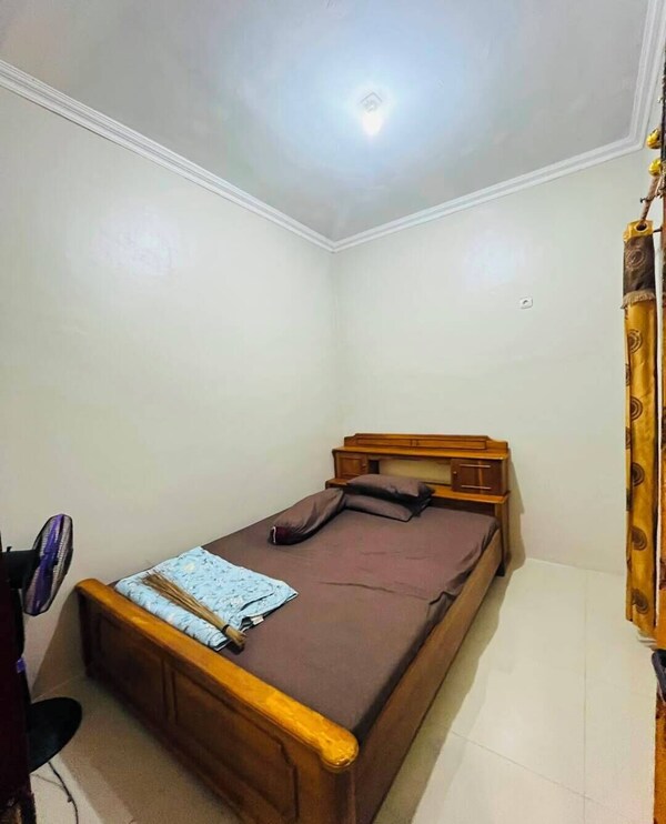 Cozzy Homestay Rain - Sawarna