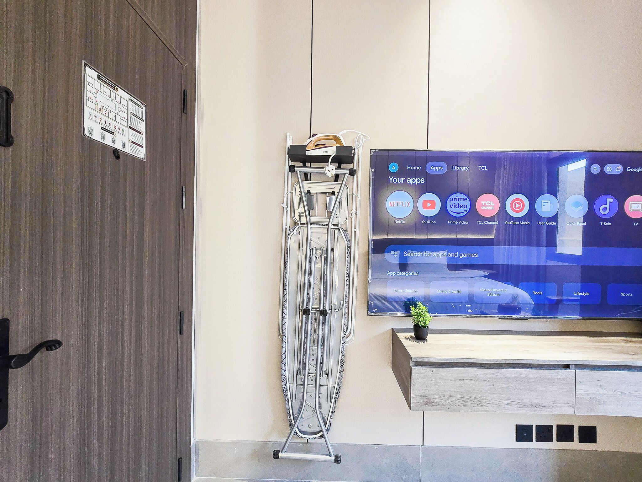 Studio | Allergiatestatut vuodevaatteet, tallelokero huoneessa, ilmainen Wi-Fi