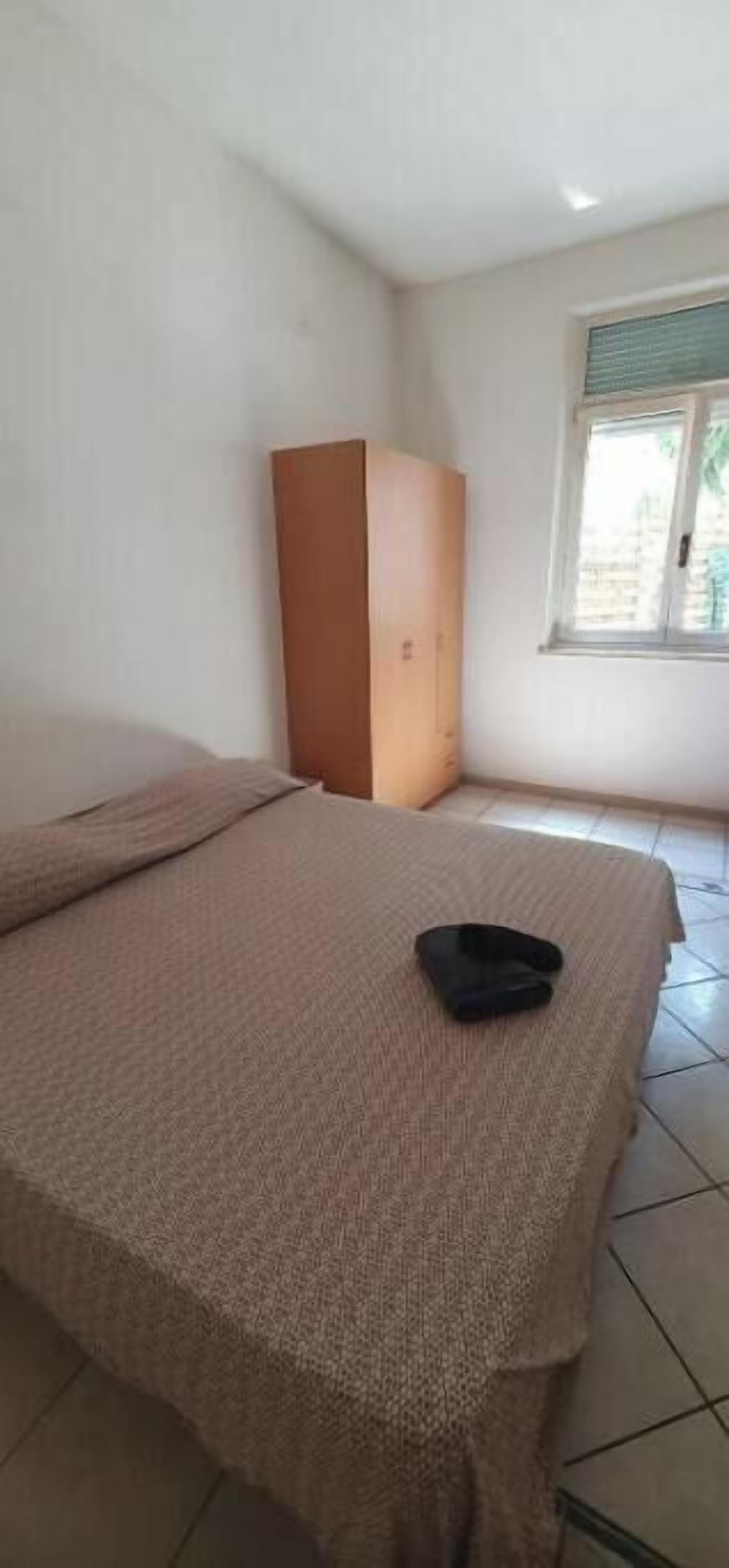 1 camera, Wi-Fi, lenzuola