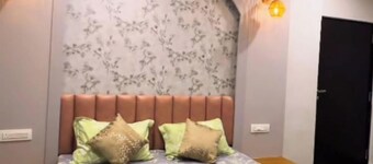 Shourya Resort and lawn Panhala