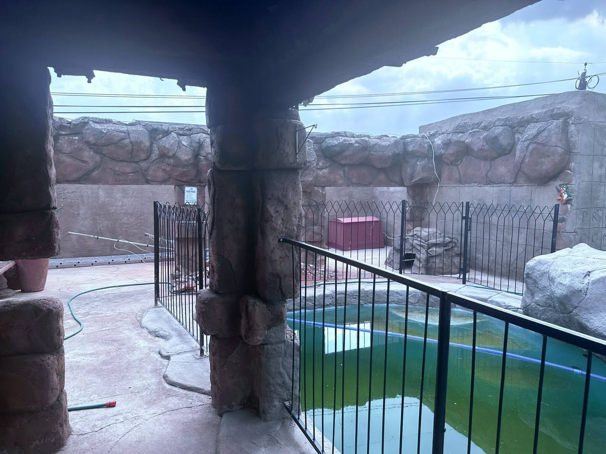 Pool