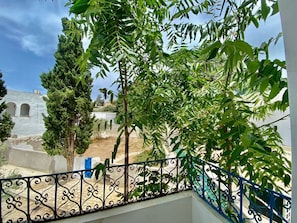 Unclassified image, 2 of 63, button - Charming 3-Bedroom Apartment in Historic Carthage, Tunisia (Site archéologique de Carthage)