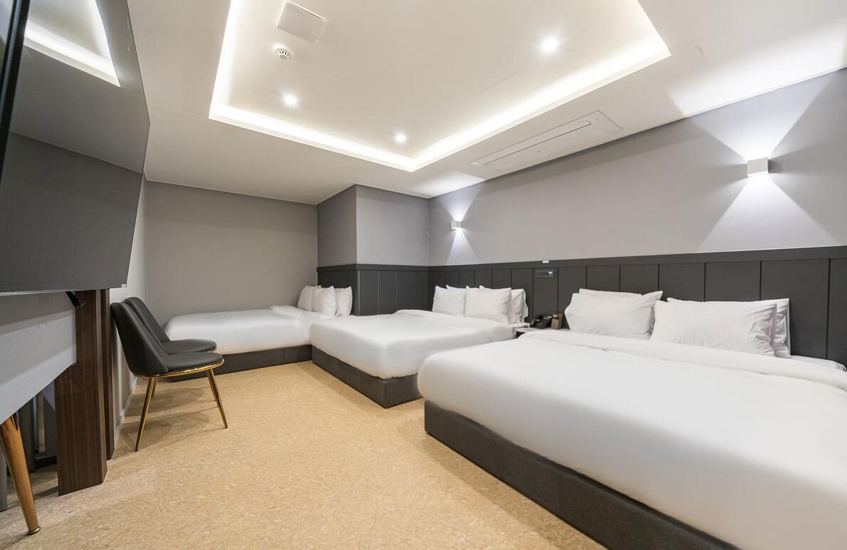 Royal-Suite | Schreibtisch, laptopgeeigneter Arbeitsplatz, kostenloses WLAN