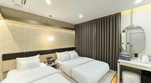 Standard Twin Room, City View