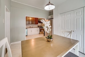 Dining - Pets Welcome! Hinton Home w/ Mtn Views (Hinton)