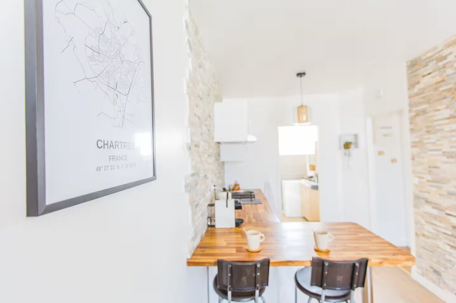 Apartment, City View | Dining