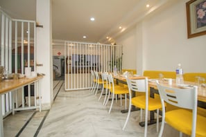 Dining - Collection O Sevoke Crossway Siliguri (Siliguri)