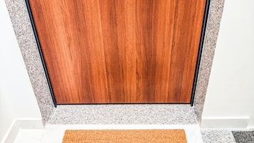 Estudi, balcó | Interior