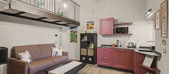 Loft Apartment "Colori" for Families or Groups, Stunning Views, Wi-Fi, Air Conditioning