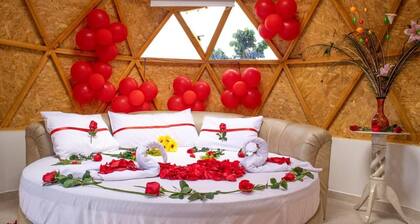 Room-charming Lodge Retreat in Tinjacá,