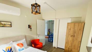Junior Double Room | WiFi (free)