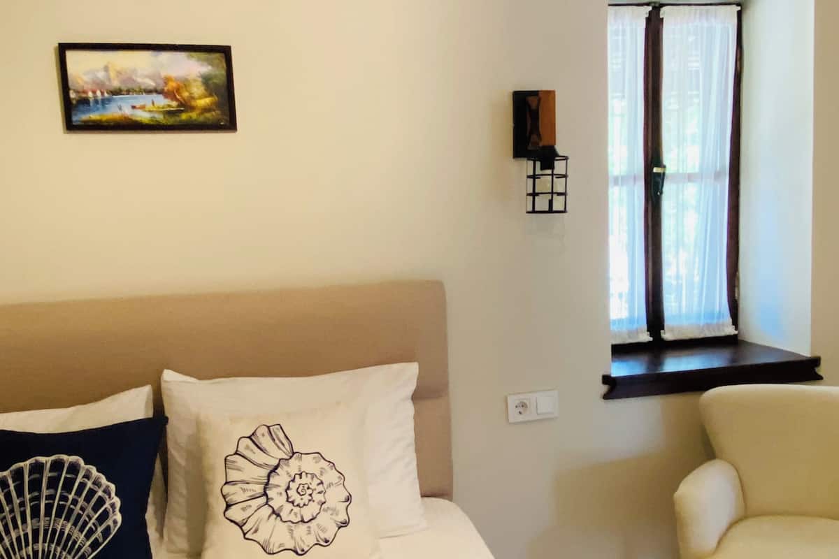 Comfort Double Room | Free WiFi