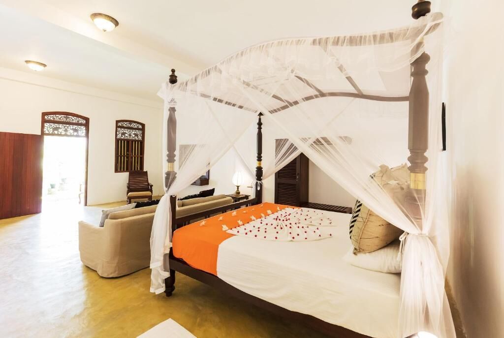 Double Room Single Use, 1 King Bed, Garden View