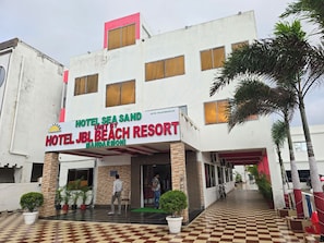 Exterior - Hotel JBL Beach Resort (Kanthi)