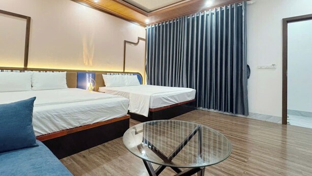 Desk, laptop workspace, WiFi (free) - Ngoc Cherry (Ninh Binh)