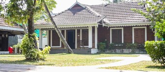 Kochi Riverside Homestay