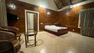 Superior Studio, Garden View | Free WiFi