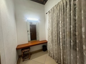 Studio Superior, pemandangan kebun | Interior